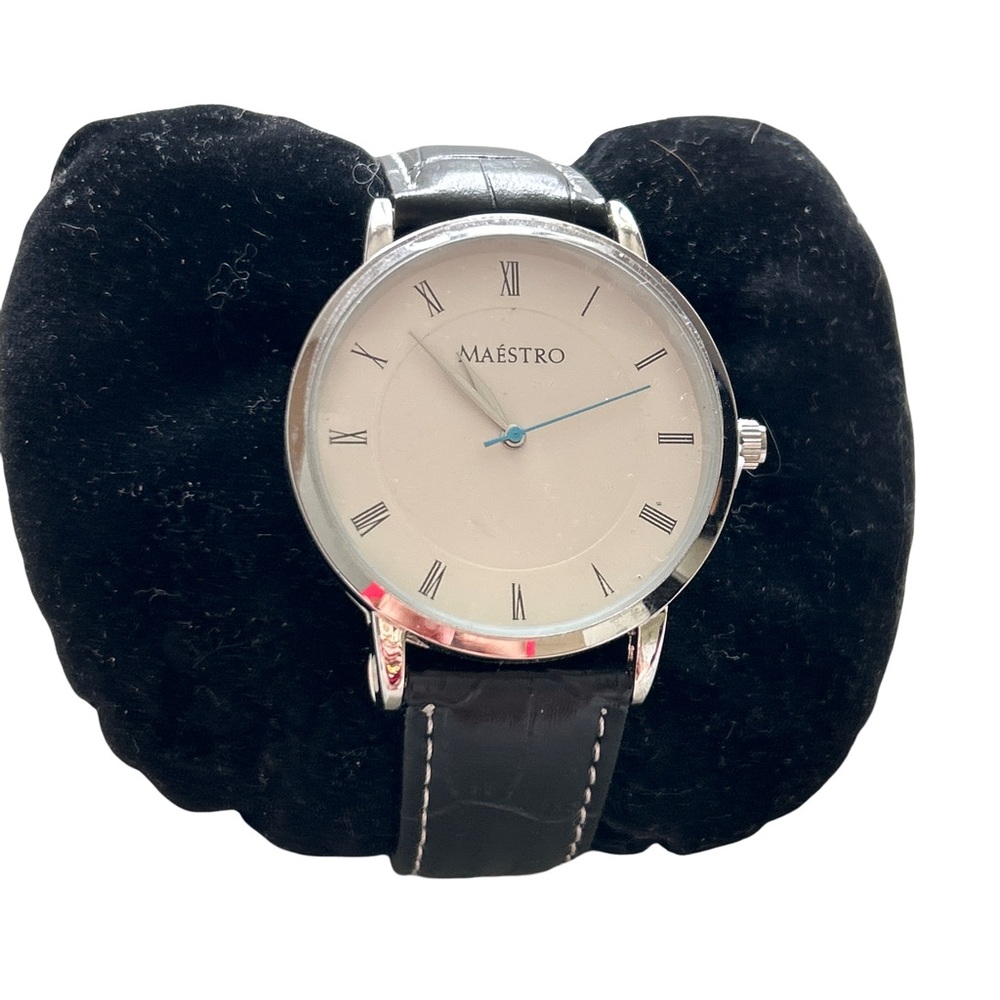 Maestro Black and Silver Minimalist Watch with Leather Strap